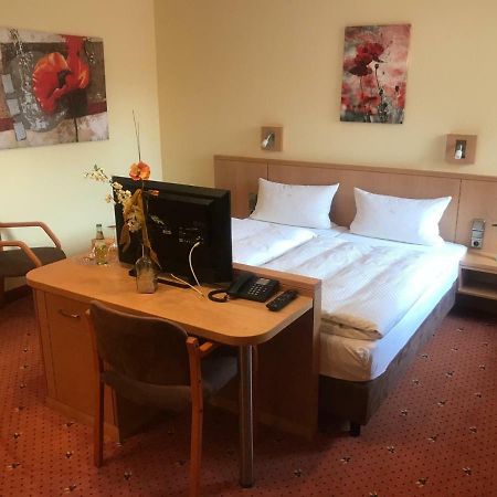 Landhotel Heiner Meyer Wahrenholz Екстериор снимка